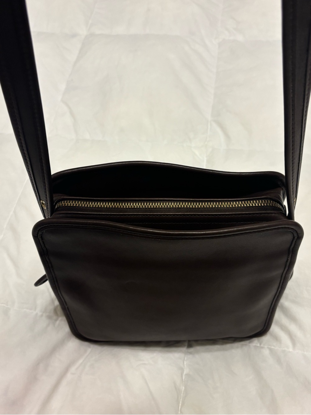 Vintage Coach Legacy North / South Compartment Bag - 9168 Brown - Picture 5 of 16